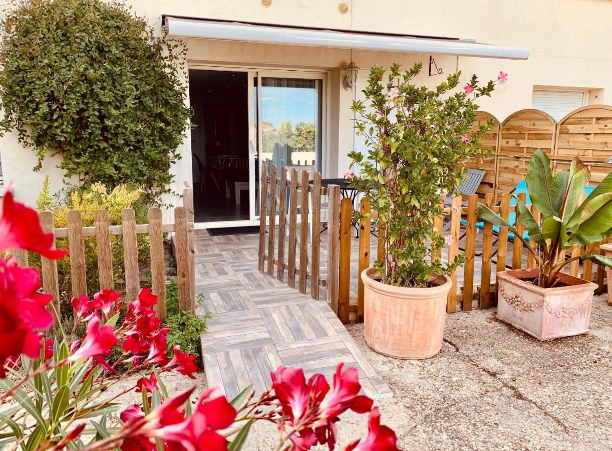 Bed and Breakfast Mas Saint-Ange Lunel  Exteriér fotografie