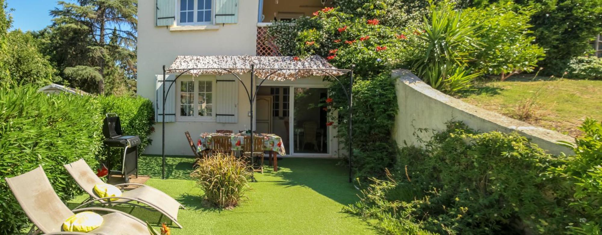 Bed and Breakfast Mas Saint-Ange Lunel  Pokoj fotografie